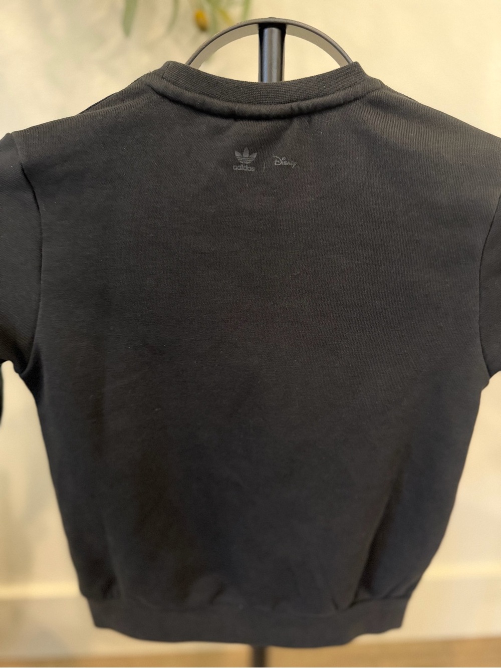 adidas x Disney Black Mickey Mouse Crewneck Sweatshirt 4T - Picture 3 of 3